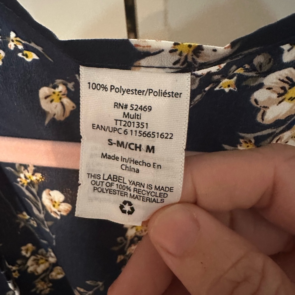 Kimono Tie Top / Navy Floral / Size S-M / Brand Unknown / EUC - Picture 5 of 6